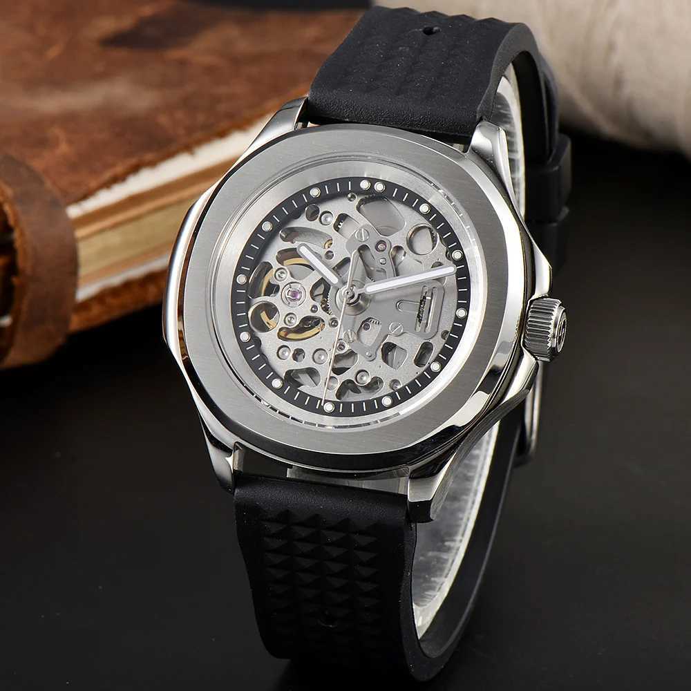 39.5mm NEW Fashion Hollow-out Skeleton Mens Wrist Watch Automatic Mechanical Waterproof Sapphire NH70 Movement rubber strapX250107