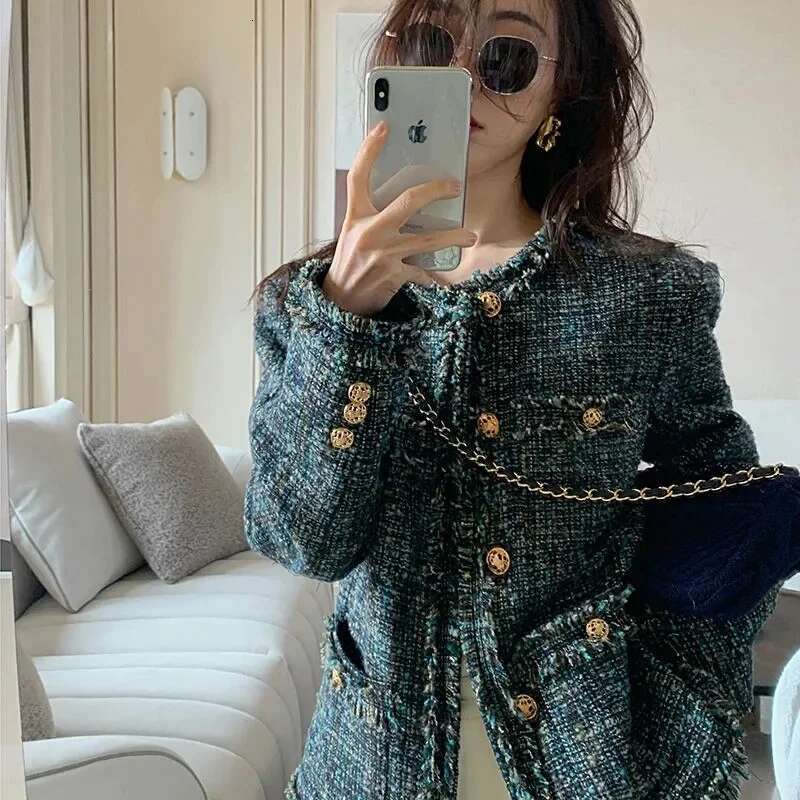 New Autumn Winter Loose Retro Tweed Jackets Women Elegant Green Plaid Blazers Female Korean Fashion O-Neck Outcoat Z13