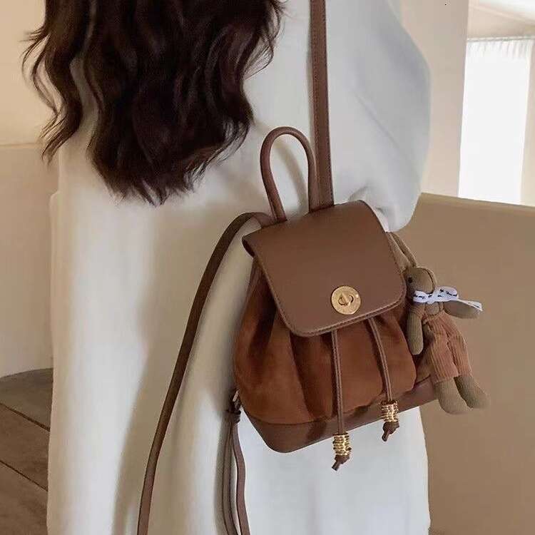 2025S Designer S New Model Autumn And Winter New Casual High End Deer Veet Leather Small Versatile Outdoor Backpack