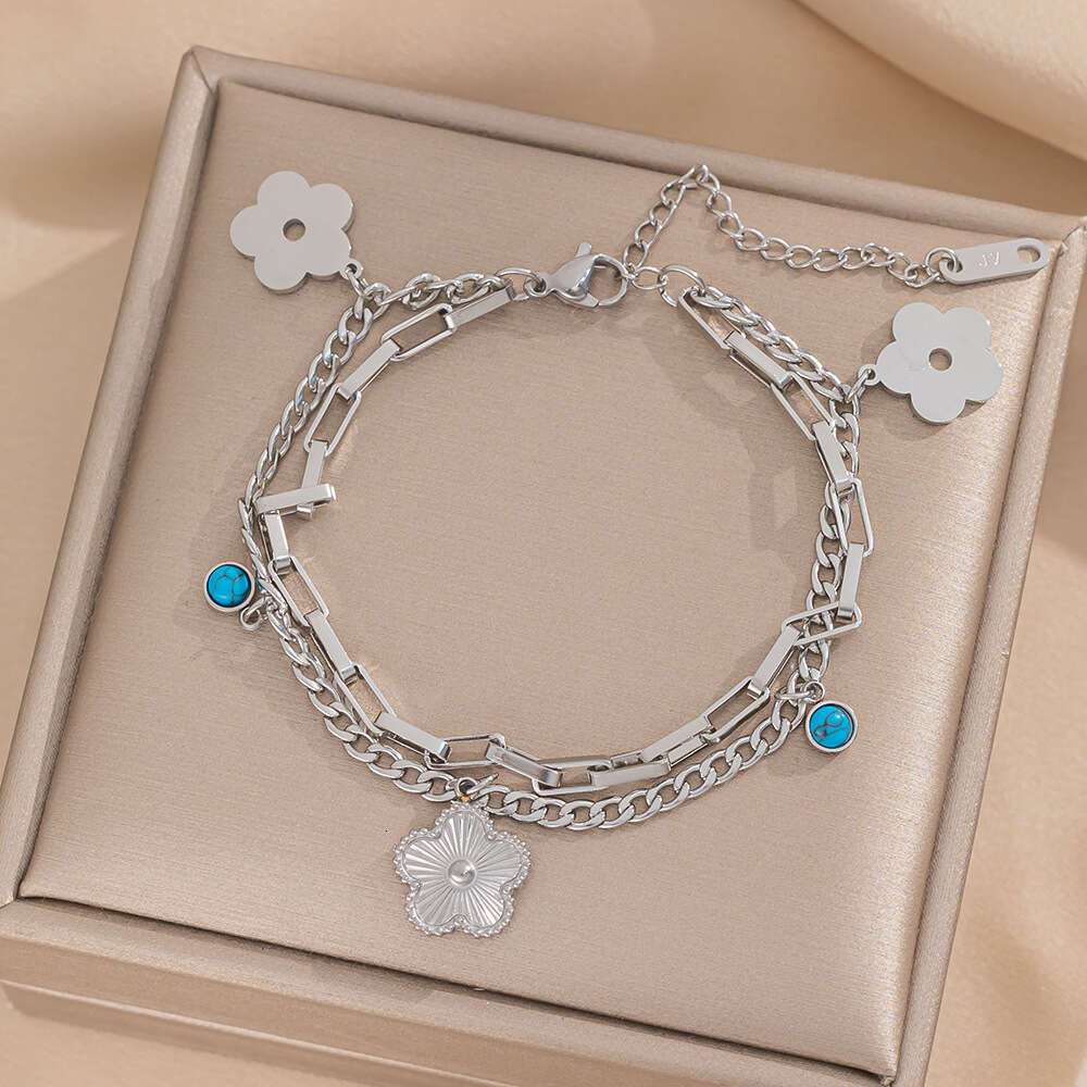 Clover Bracelet For Men and Women Designer jewelry plated with 18k gold radium shooter string double layered five leaf flower titanium steel bracelet 