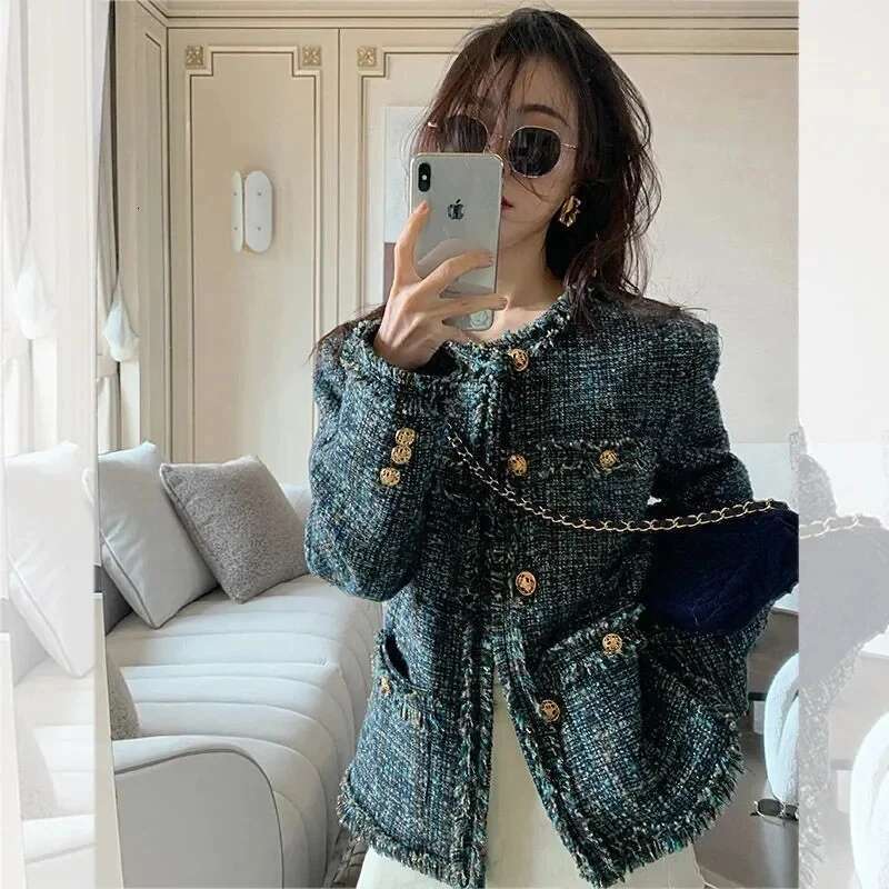 New Autumn Winter Loose Retro Tweed Jackets Women Elegant Green Plaid Blazers Female Korean Fashion O-Neck Outcoat Z13