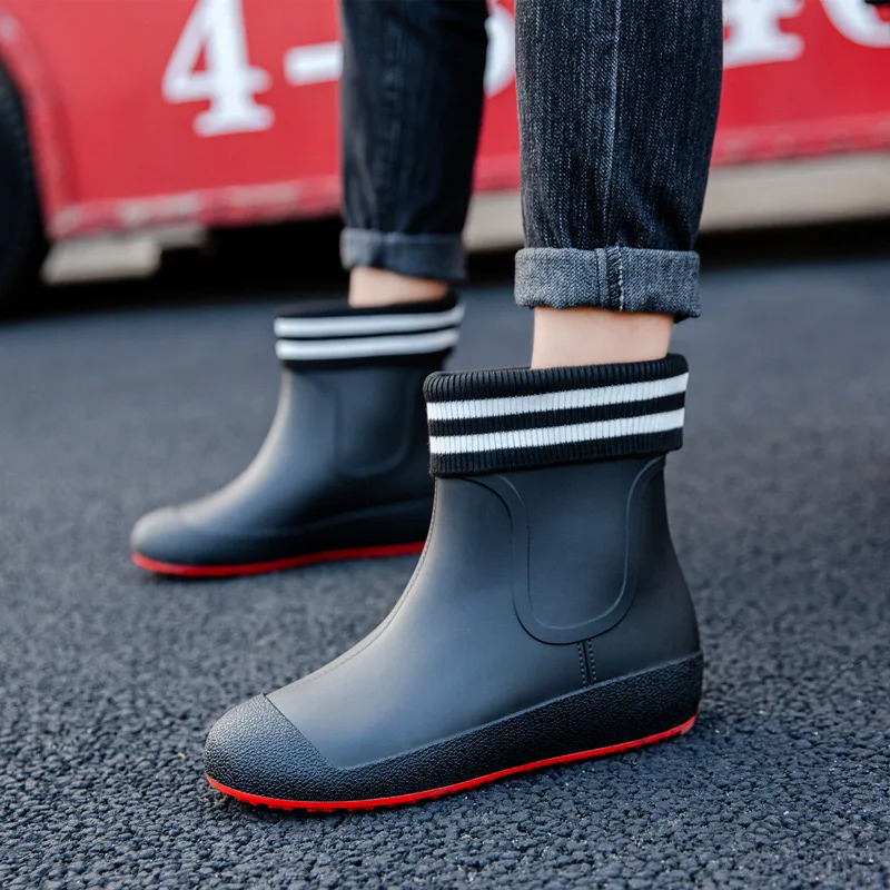 German Non-slip Rain Shoes Men Mid-calf Warm Rain Boots Plus Velvet Waterproof Shoes Kitchen Shoes Car Wash Fishing Shoes Women 250106