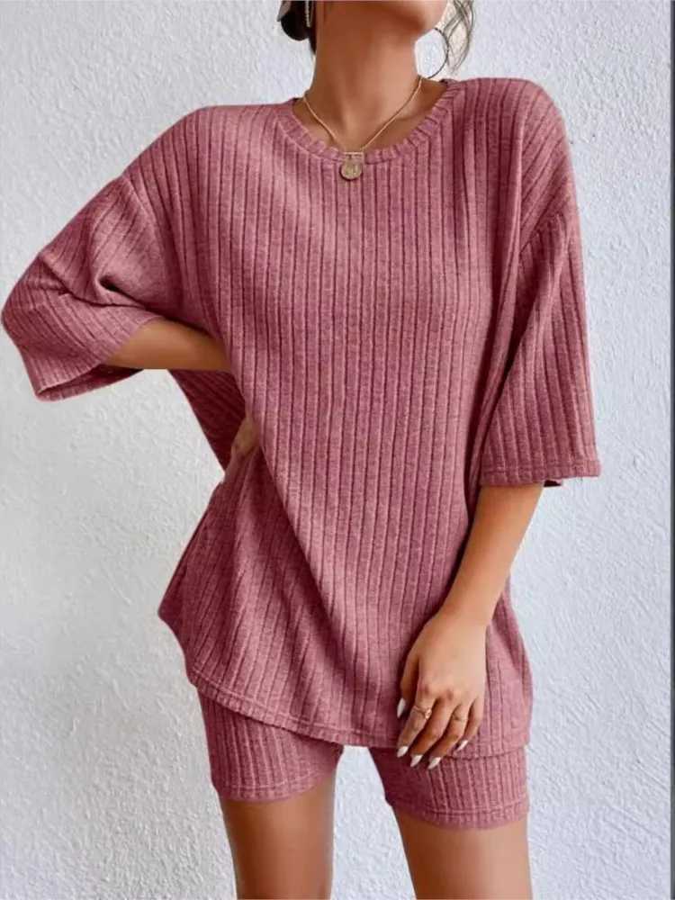 Womens Spring Summer New Fashionable Casual Solid Color Round Neck Three Leg Sve Loose Women Comfortable Five Leg Shorts SetXJ250106