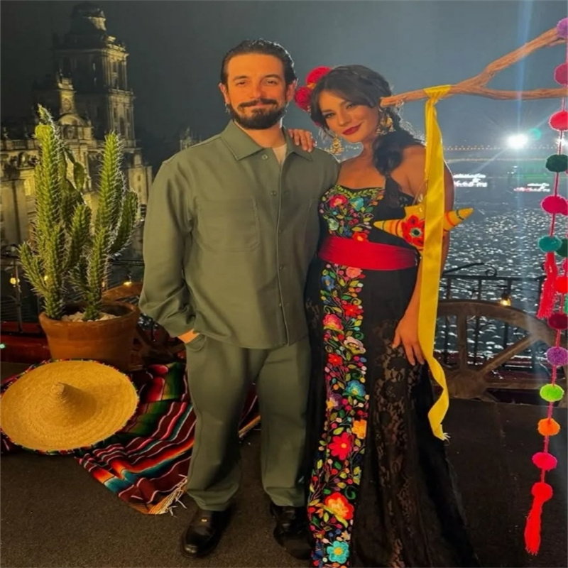 Black Mexican Evening Dress With Embroidery Flowers Elegant Mermaid Gothic Prom Dress Halloween Masquerade Formal Party Algerian Karako Robe De Mariag