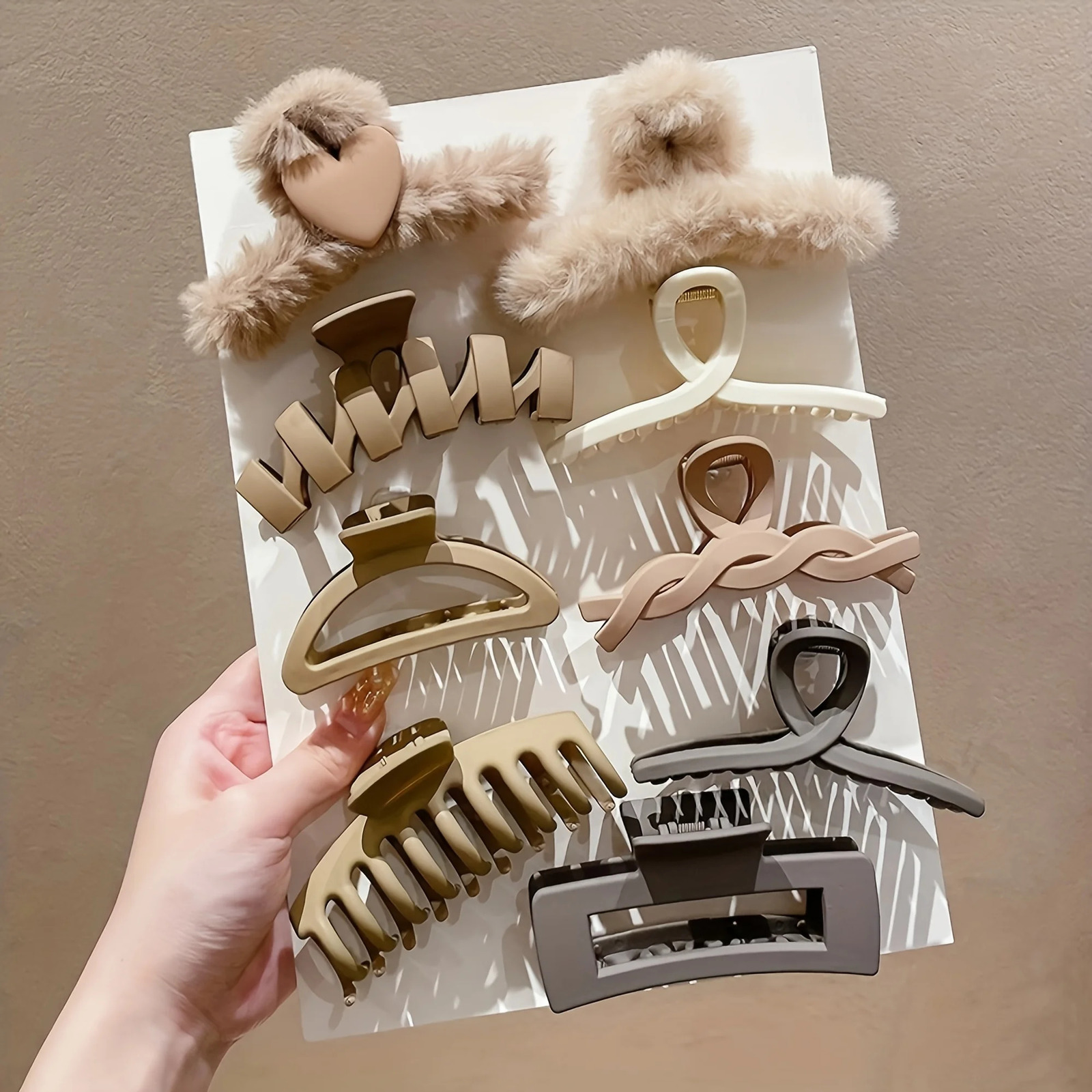 6pcs Winter Plush Hair Clip set Claw Clip Hair Accessories For Girls Fashionable womens hair clip 250103