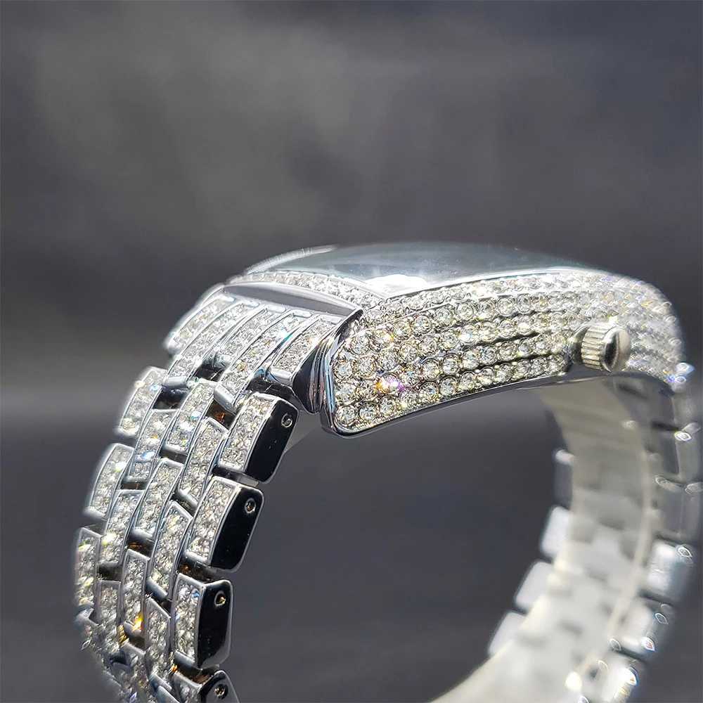 Men Luxury Watch Black Dial Full Diamond Quartz Wrist Watches Waterproof Mens Big Hand Clock Hip Hop Fashion Man AccessoriesX250107