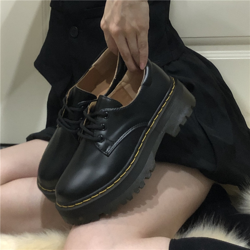 Yang Mi's Same Three Hole Thick Soled Martin Leather Shoes, Women's Retro British College Style Round Toe Mary Jane JK Single Shoes