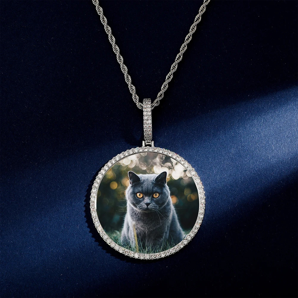 TOPGRILLZ Oversize LargeSmall Round Custom Po NFT Necklace For Digital art and Cryptoart Couple Pendant Hip Hop Jewelry Gift 250919