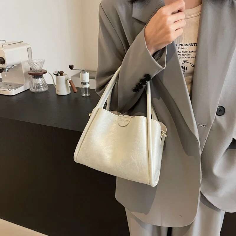 Ddmymoon PU Leather Crossbody Bags for Women 2024 Winter Y2K New Trend Fashion Shoulder Bag Solid Color Short Handle Handbags