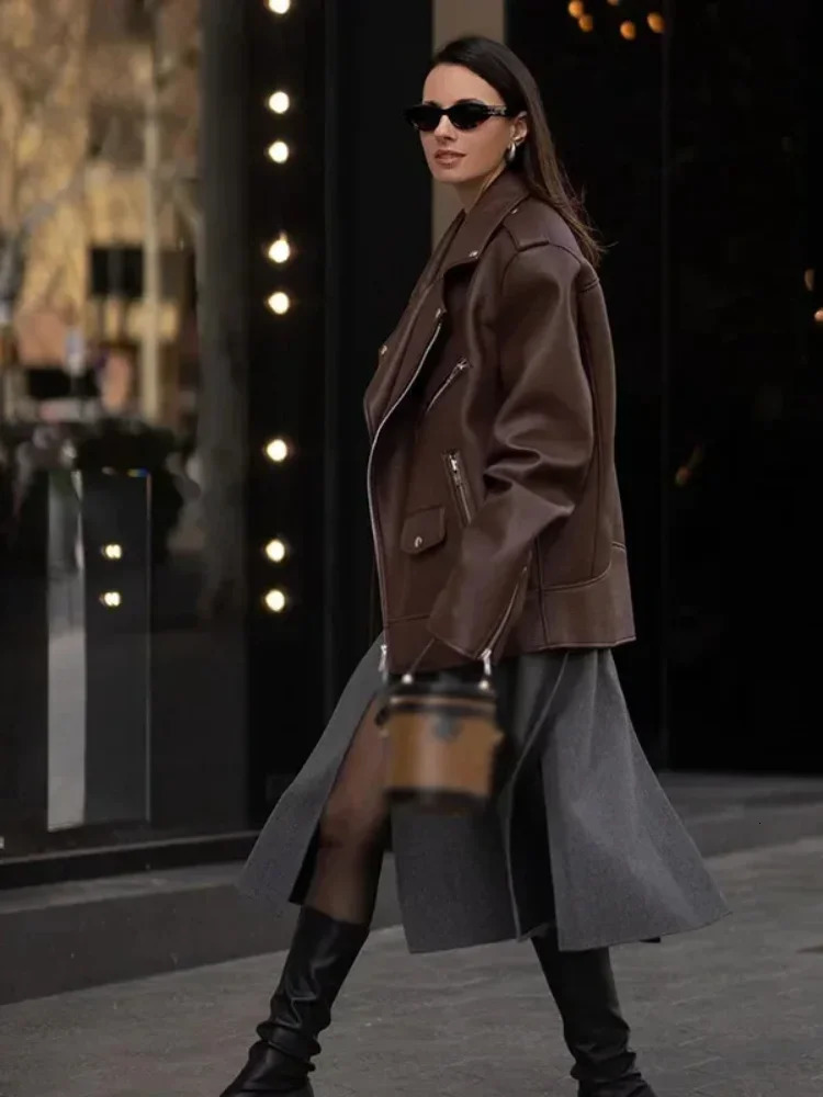 Chic Lapel Collar Leather Zipper Womens Jacket Casual Long Sleeved Vintage Outerwear Autumn Solid Color Female Streetwear 250103