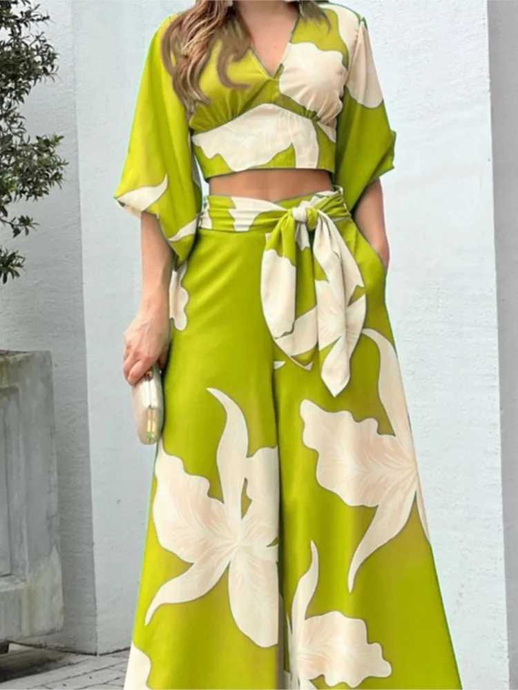 Vacation Beach Fashion Set Womens Fashion Spring V-neck Lantern Sve Top T-shirt Loose Sexy Lace Up Loose Pants Two Piece SetXJ250106