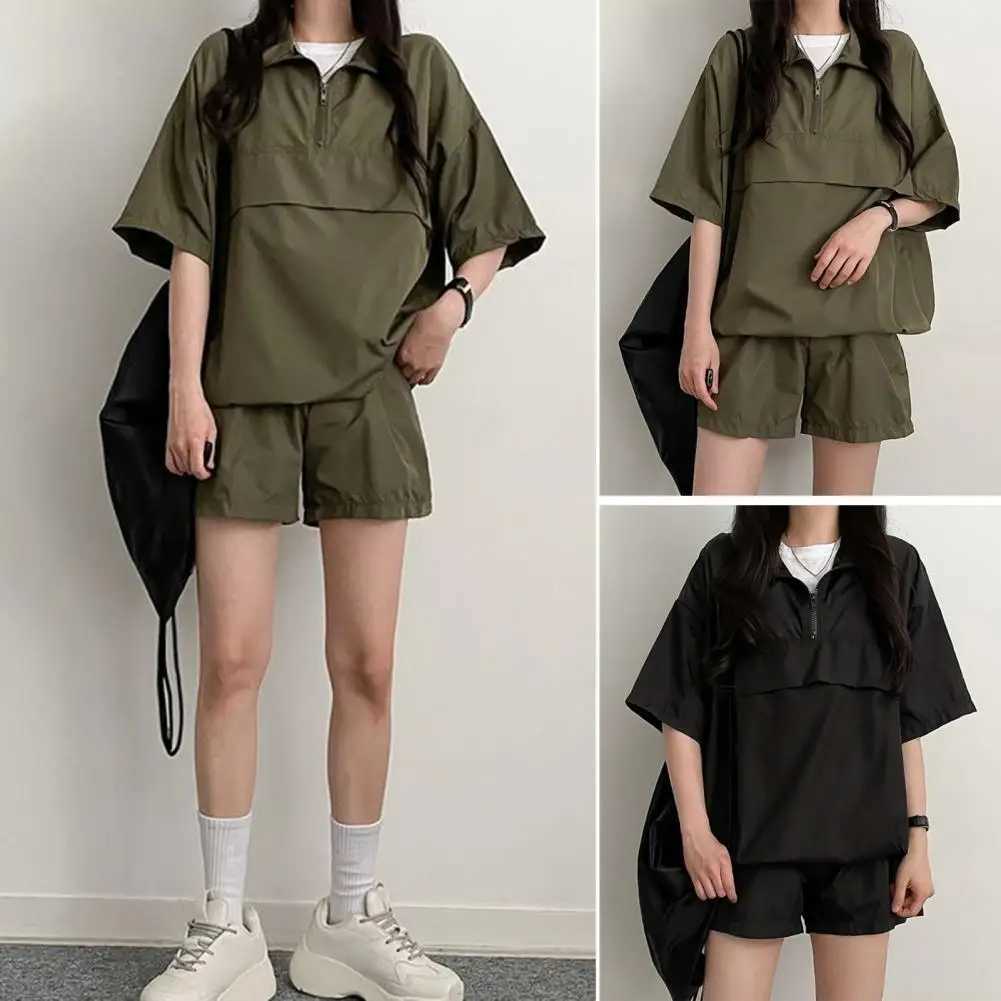2 Pcs Loose Women Suit Set Solid Color Women Summer Tracksuit Set Zippered Turn-down Collar Top High Waist Shorts for Daily WearXJ250106