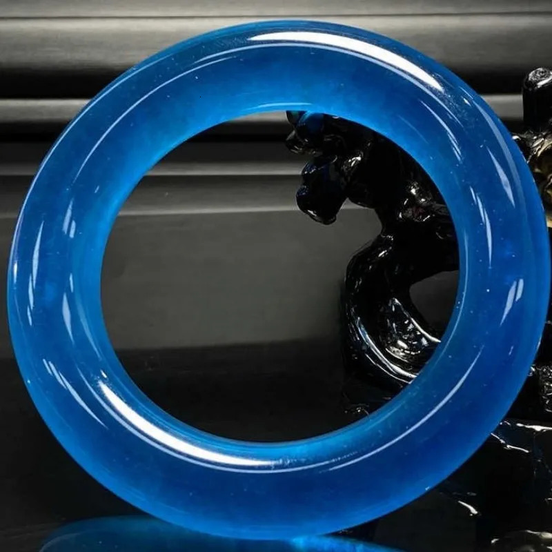 Ice Species Aquamarine Bracelet Fashion Womens 250107