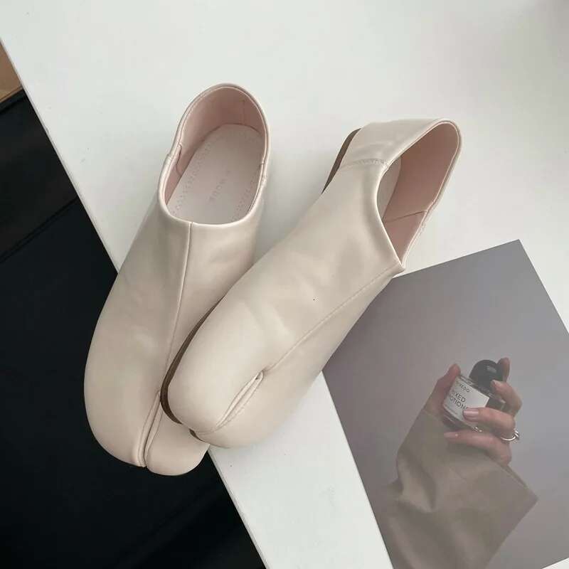 Bailamos Women Flats Tabi Ninja Moccasins Round Split Toe Shallow Lazy On Sgback Mules Leather Shoes Soft Loafers Slip