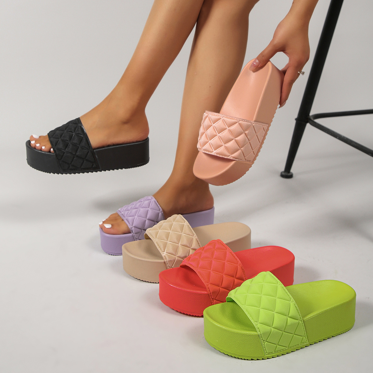 Free Shipping new slides designer Slippers for womans sandals black white Platform slipper outdoor shoes women size eur 37-42