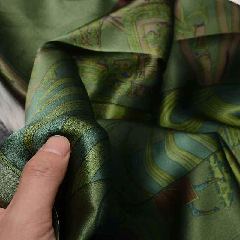 Luxury green printed square scarf with simulated silk satin neck scarf elegant womens professional decorative small scarf W250106