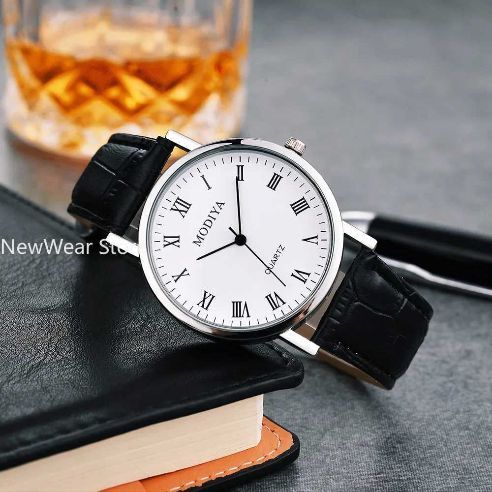 Fashion Exquisite Leather Retro Strap Quartz Men And Women Luxury Watches Relogio Masculino Reloj Hombre NewX250107