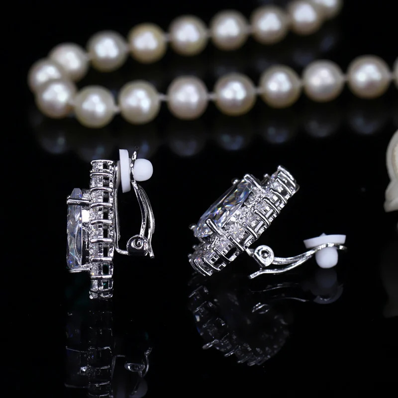 CWWZircons Silicone Hold Gorgeous Big Teardrop Cubic Zirconia Stone No Pierced Ear Clip On Earrings For Women Gift CZ111 250103