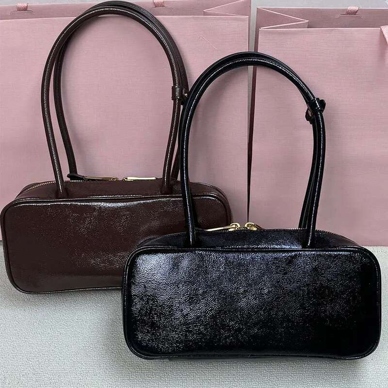 2025 Bowg Bag Wrinkled Oil Wax Leather High Quality Casual Shoulder Handheld Handbag Coffee Chocolate Tote Ladies
