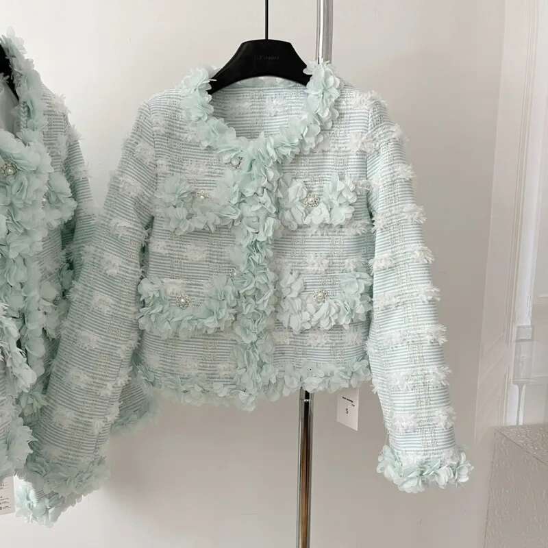 2024 Autumn New Small Fragrant 3D Wers Tweed Jackets For Women French Fashion Woolen Coat Elegant Outerwears Chaquetas