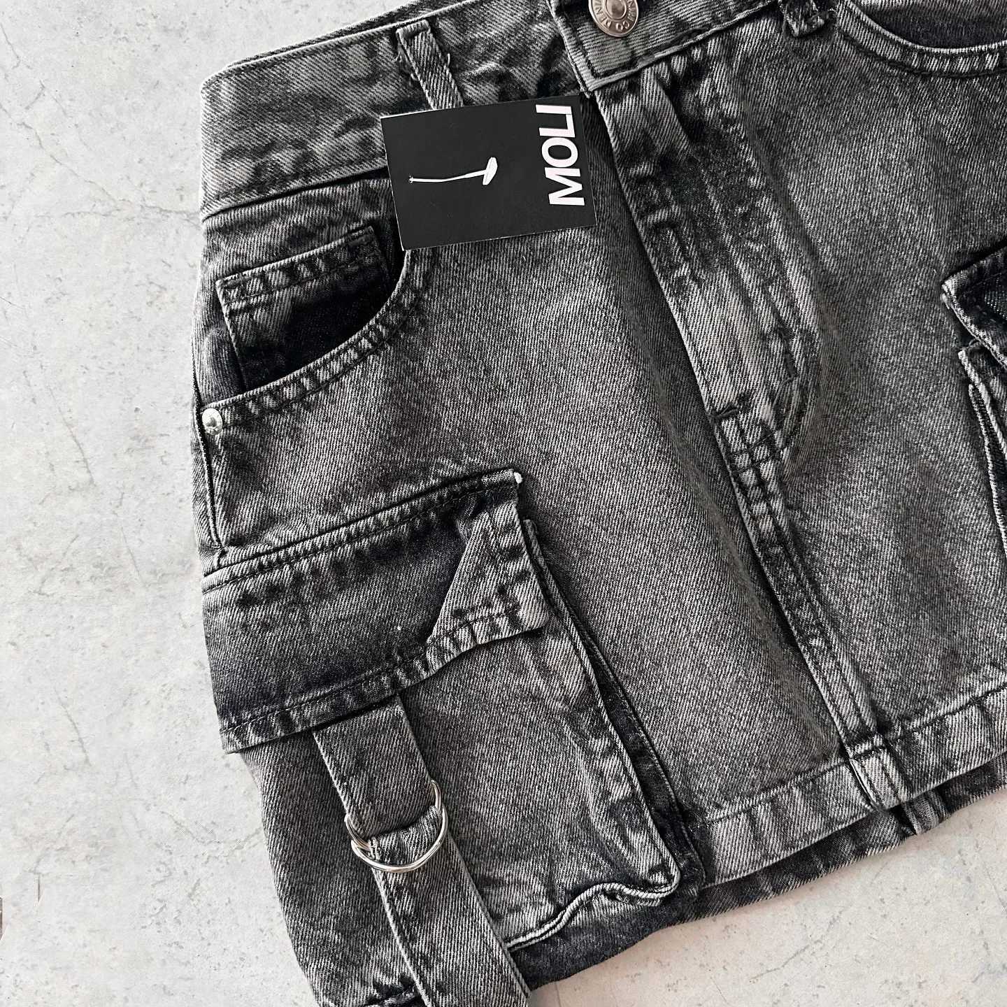 Belt casual version LTIPLE pocket denim jacket set Gothic womens two-piece set Y2k new fashion shoulder strap T-shirt W250107
