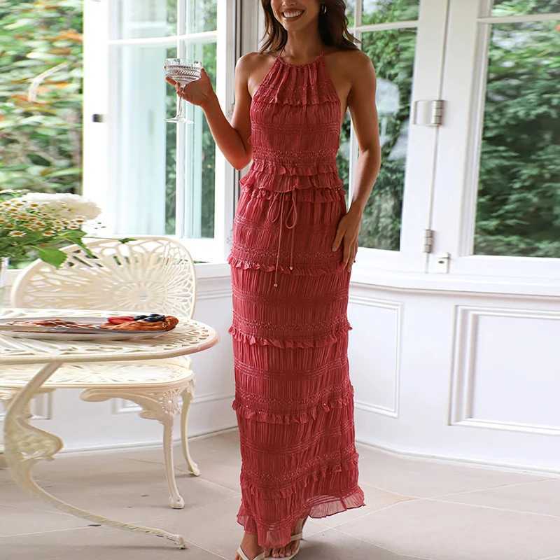 Women Summer Solid Beach Two Piece Sets 2025 Sexy Lady Halter Sveless Top and Skirt Outfit Fashion Backless Tank Holiday SuitXJ250106