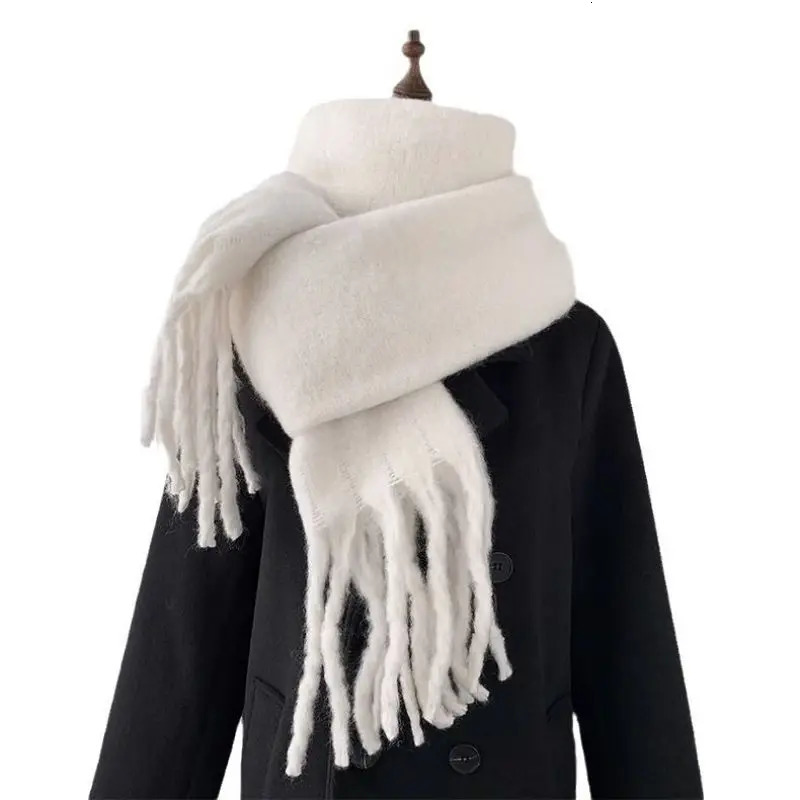 Scarf Solid Color Winter Warm Extended Tassel Scarf For Men and Women Thick Beard 250106