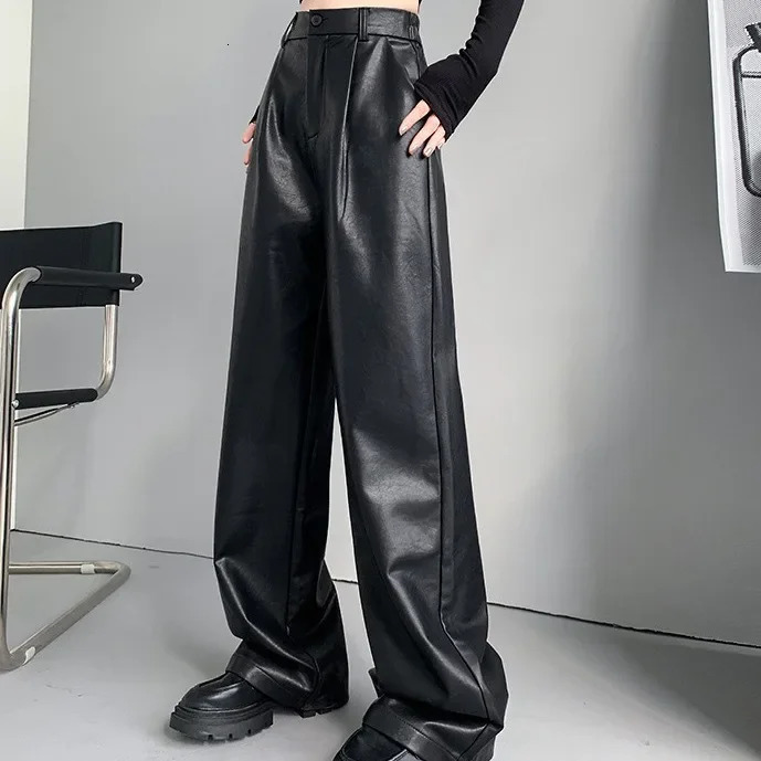 Vintage High-End FeelPU Leather Straight-Leg Pants For Women Bell Bottoms Draped Slimming Casual Trousers 250106