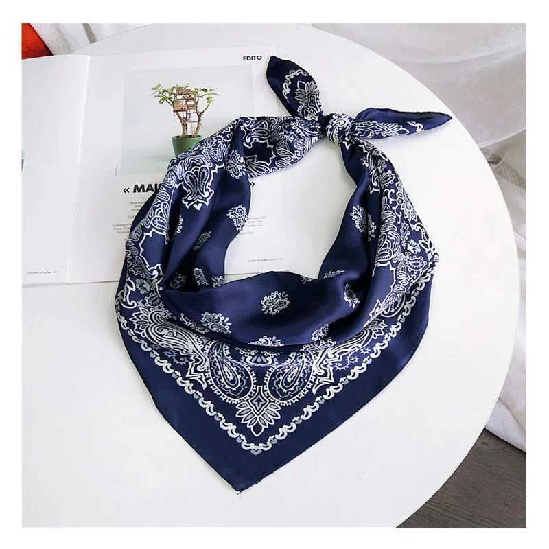 2023 Fashion Bandana Womens Hair Scarf Paisley Print Kerchief Silk Satin Head Scarf Square Shawl Wrap Neck Scarf W250107