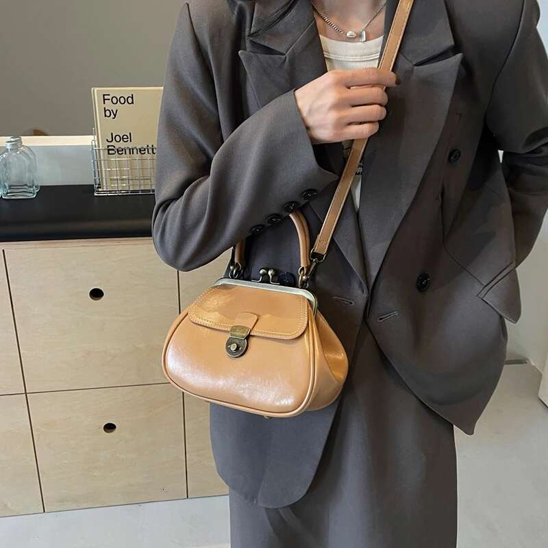 Ddmymarket Chinese Style Retro PU Leather Small Shoulder Bags for Women 2024 Females Crossbody Pinch Bag Handbags and Purses