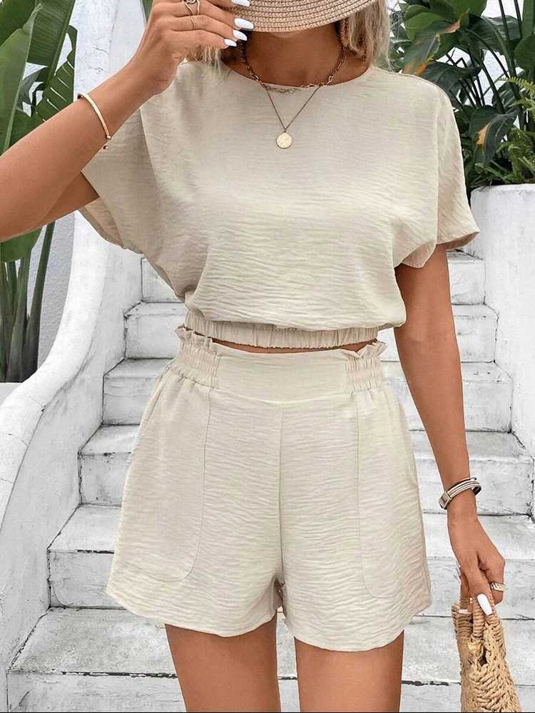 Women Summer Casual Short Suit Loose Comfortable O-neck T-Shirts And Elastic Waist Shorts Fe Fashion Steetwear Suits salesXJ250106