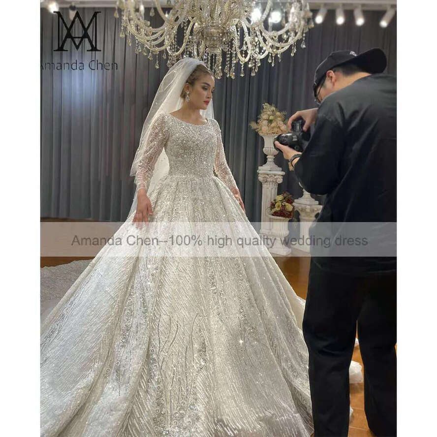 Long Sleeve Handmade Bead Muslim Wedding Dress