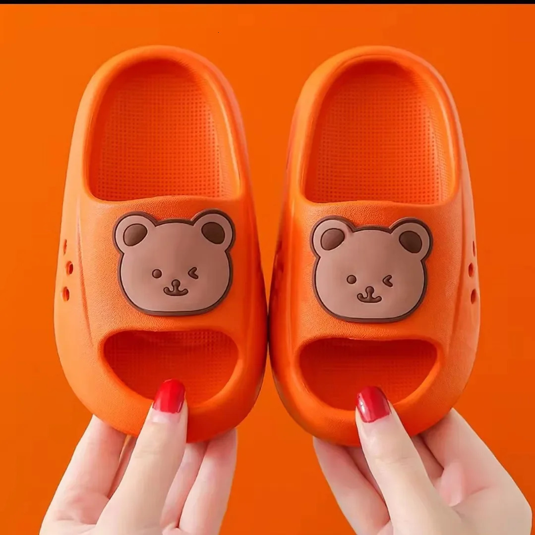 Children Slippers Cartoon Bear Home Shoes For Boy Girls Summer Flat Heel Soft Eva House Slippers Beach Child Kids Baby Slides 250106