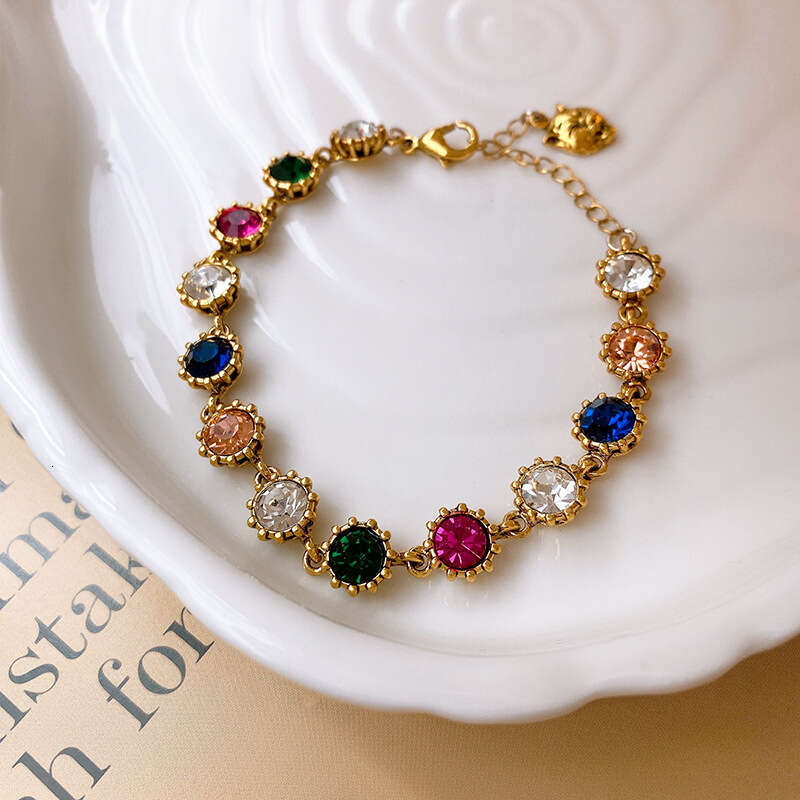 2025 Hot Sale Advanced Mozambique Diamond Zircon Micro Inlaid Bracelet Luxury Retro Style Bracelet Unique Versatile Handmade Party Wedding Birthday