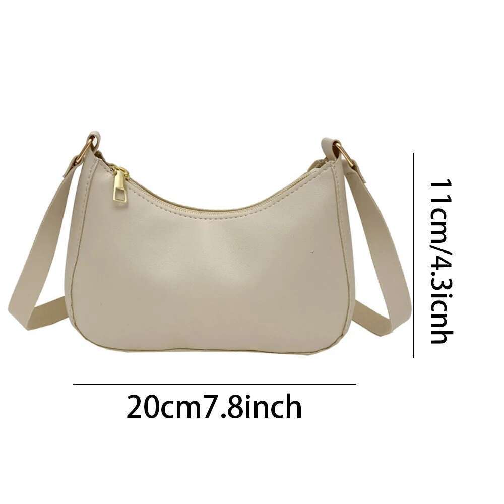 A Fashionable WOMEN'S Underarm Bag for Sale