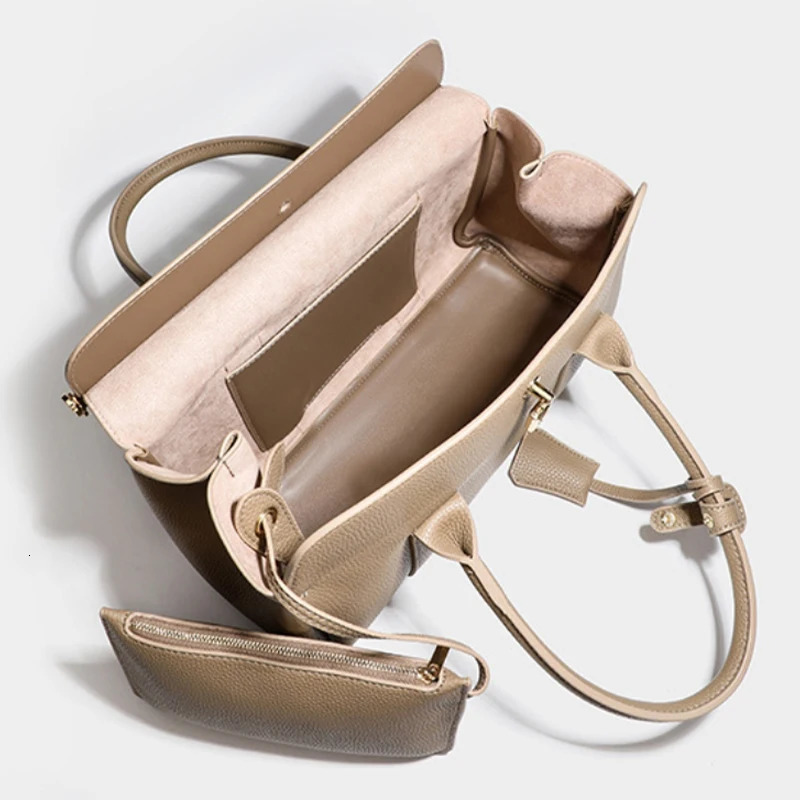 Woman High-grade Handbag Padlock Bag Crossbody Large Capacity Leather Bag Travel Tote Include Small Wallet 241231