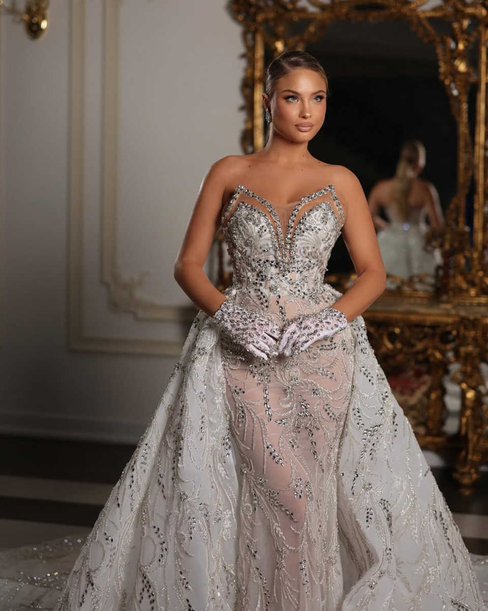 Beading V Neck Mermaid Wedding Dress Sexy Sequined Lace Arabic Sleeveless Customized Bridal Gowns Vestidos De Novia