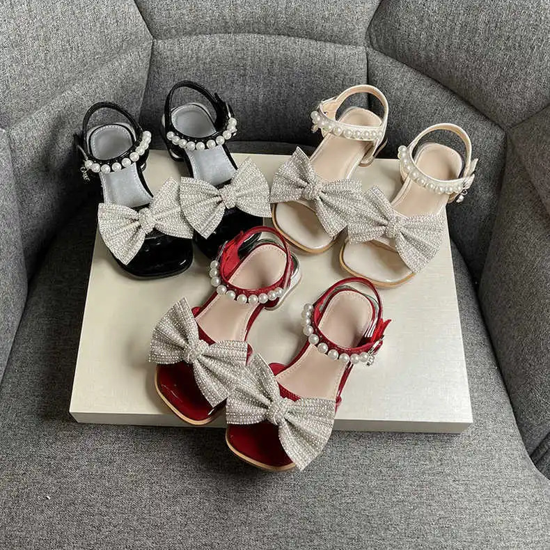 Girls Summer Fashion Sandals 2024 Fashion Cute with Pearls Big Bownot Princess Shoes Trendy Square Heel All-match Sandals 250106