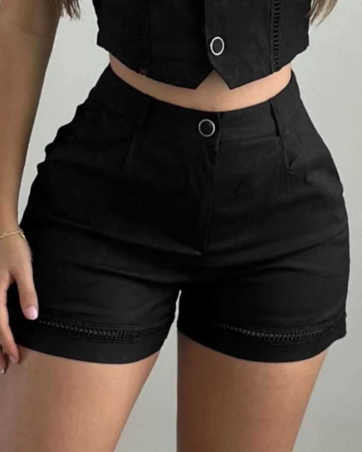 Two Piece Sets Women Outfit 2024 Summer Hollow Out Buttoned Sveless V-Neck Vest Top Pocket Shorts Set Matching Set FitnessXJ250106