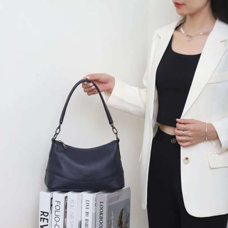 Cow Women's Shoulder Crossbody Bag, Simple Commuter Hobo Handbag,Good Quality Genuine Leather Large Capacity Ladies' Bag