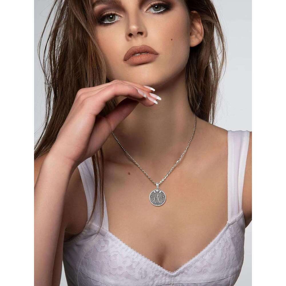 l Witchy Gifts for Women, Pentagram Witches Knot Triple Moon Goddess Lilith Hecate Phoenix Necklaces