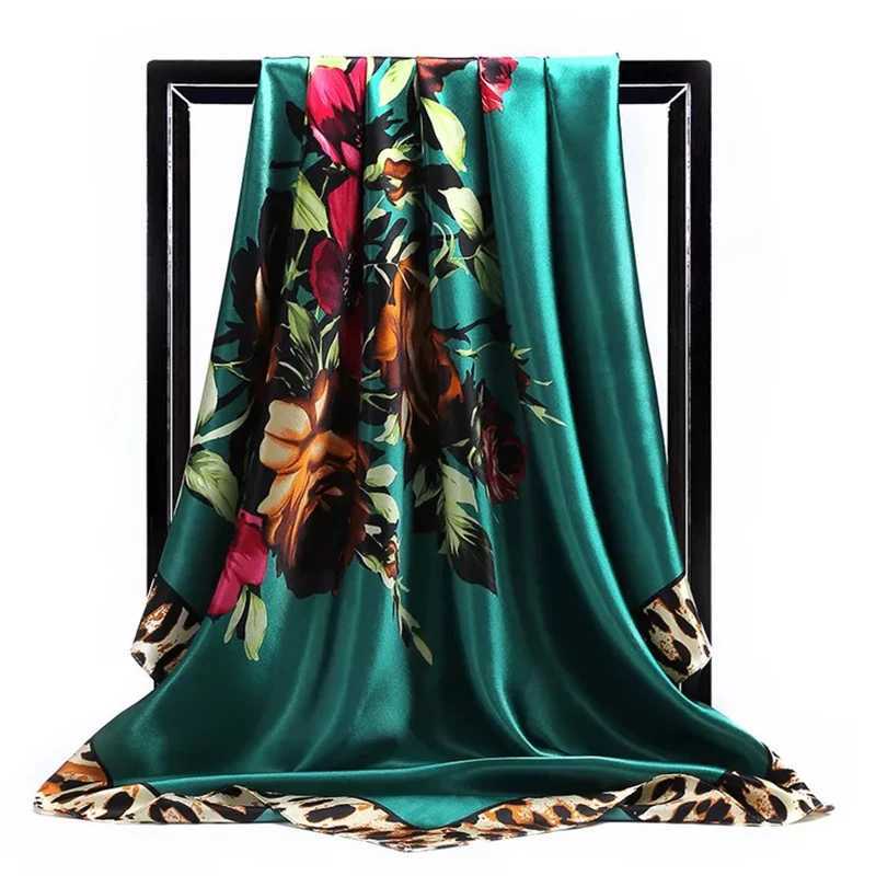 90 * 90cm Luxury High Quality Silk Spring Automatic Womens New Printed Scarf Fashion Sunlight Screen Large Size Shark Tourist Sea View Muffler W250107