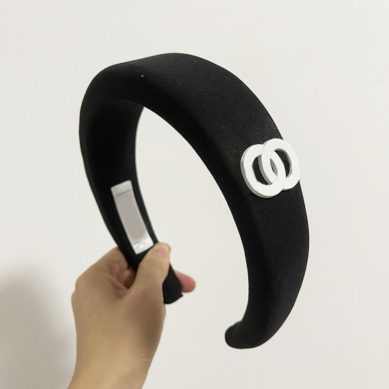 Jielry Hair Accessoire pour femmes bandeau bandeau de bande classique lettre de haute qualité imprimer le bandeau de coiffeur pour femmes fashion