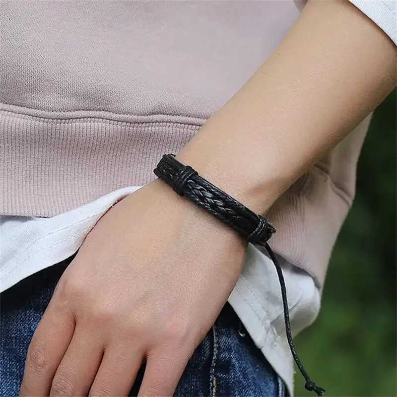 2024 Fashion Mens Sports Watches Man Business Quartz Wristwatch Luxury Black Leather Bracelet Men Casual Clock WatchX250107