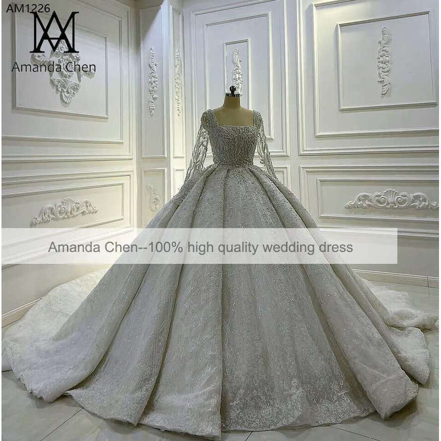 Square Necke Long Sleeve Wedding Dress