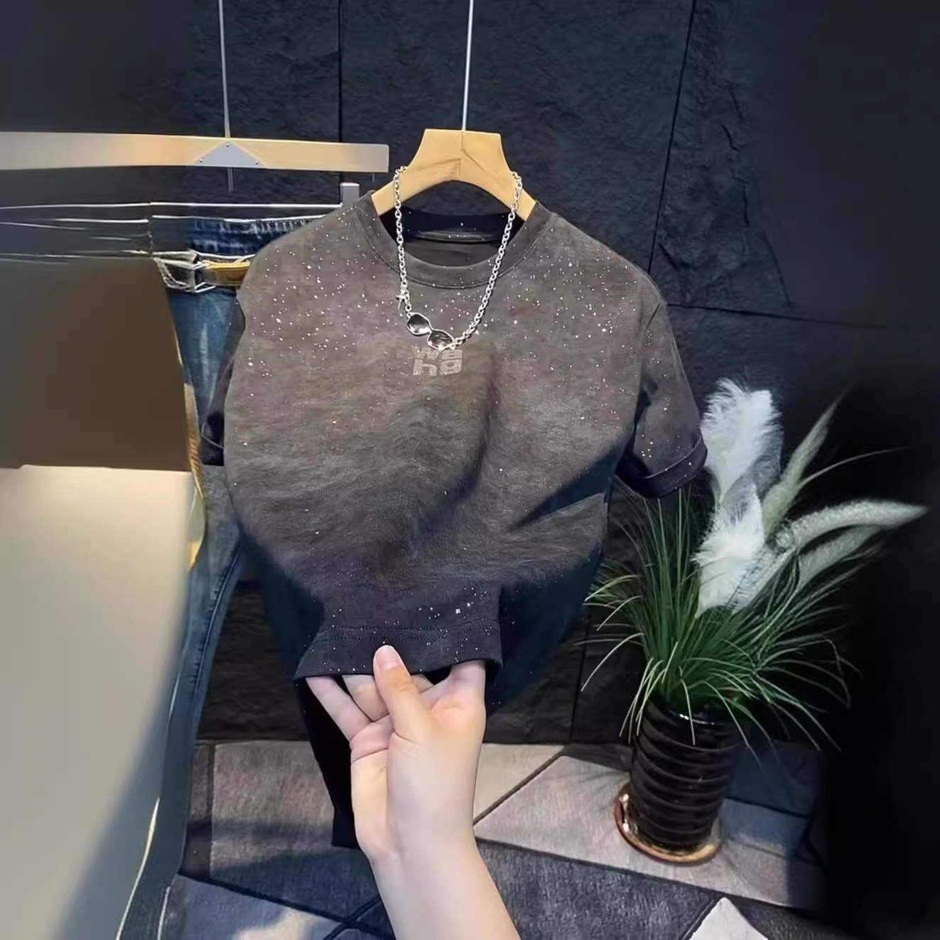 2024 New American Fashion Brand Letter Printed Short sleeved T-shirt Mens Summer Instagram Fashion Brand Loose Casual Top