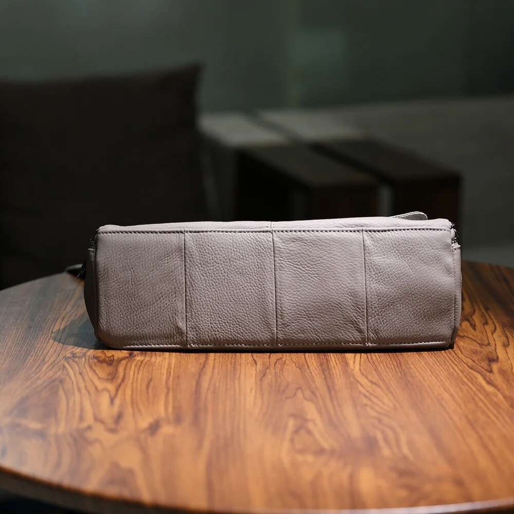 Cow Women's Bag, Simple and Fashionable Genuine Leather Handbag, Single Shoulder Crossbody High-quality Tote Bag