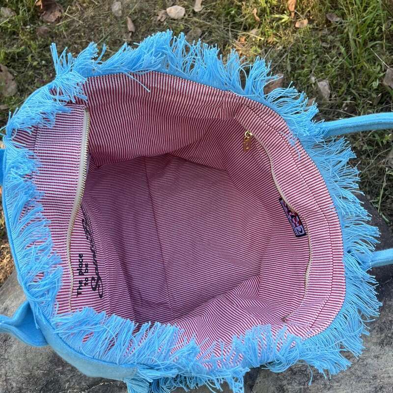 European American new autumn and winter women's towel bag, solid color, handmade tassel, artistic words, shoulder bag