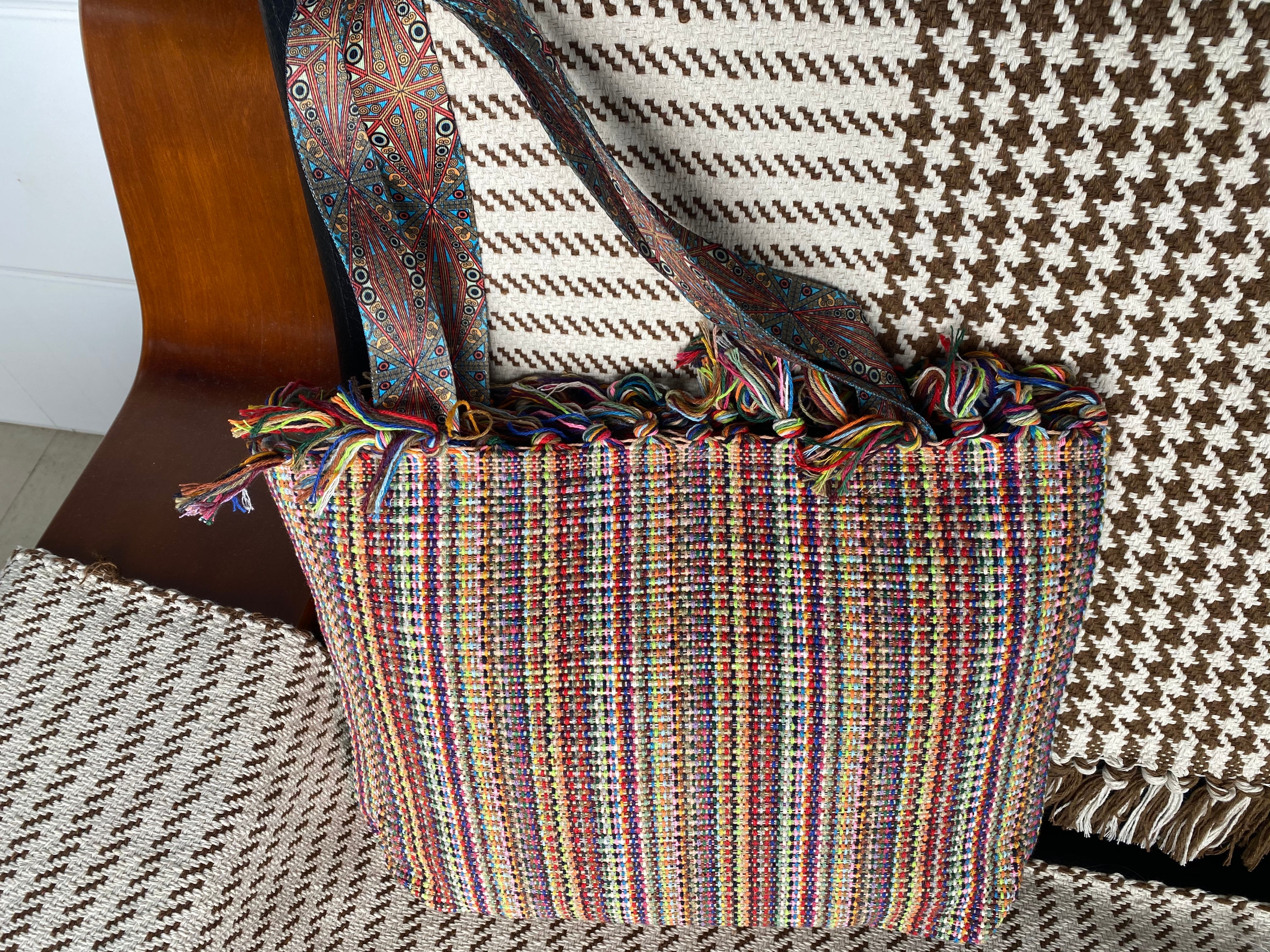 Handwoven Vintage Linen Crossbody Bag for Women - Simple & Artsy Handbag