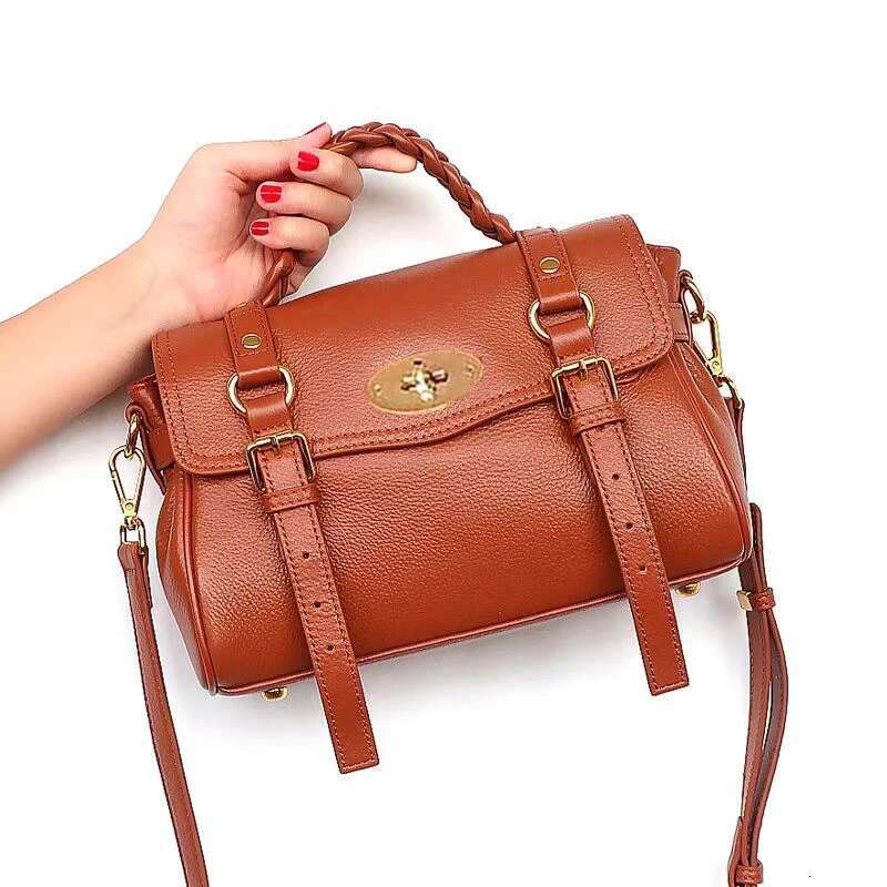 Women's Business Commuting Bag Vintage Handbags 2025 Trend Ladies New Crossbody Handbag Party Bags Womens Fashion Hand Shoulder